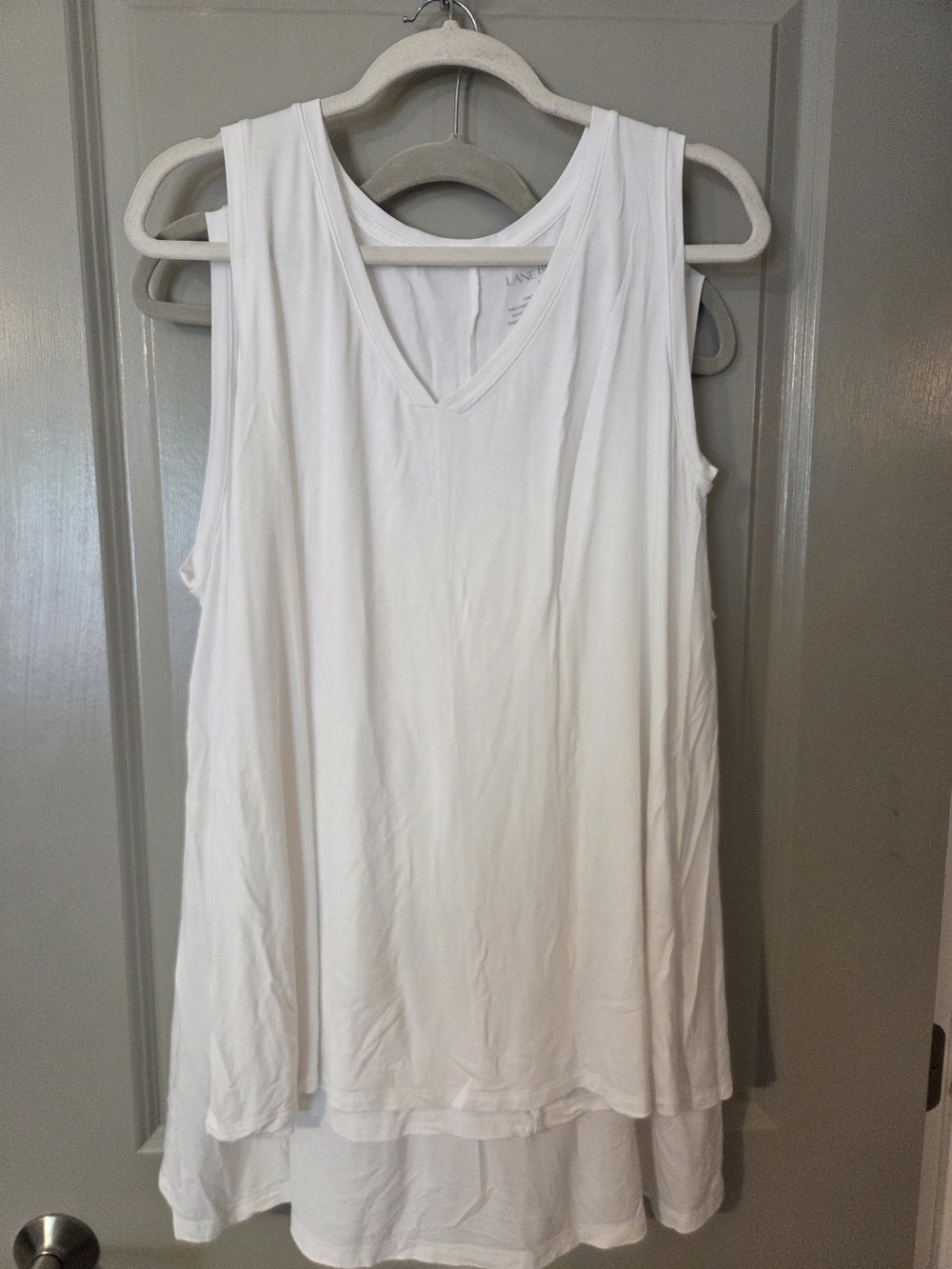 Lane Bryant White V-Neck Sleeveless Tunic Tank Set Of 2
